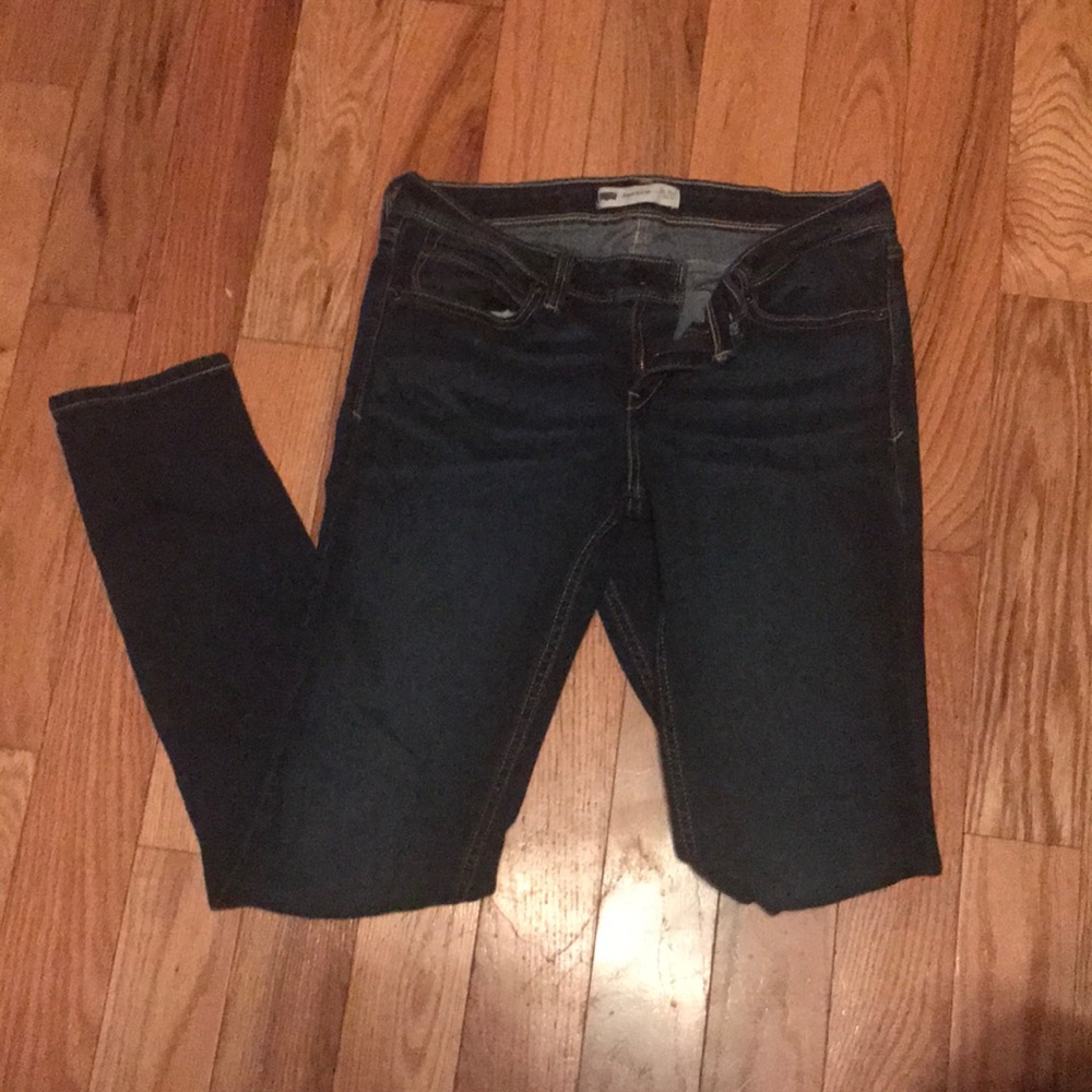 Dark Levi Jeans